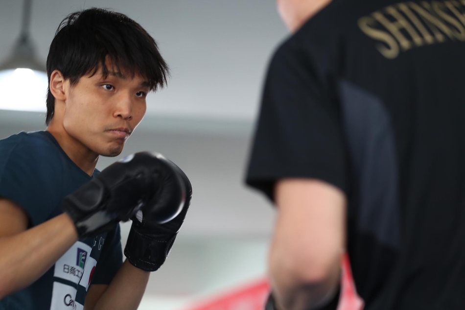 徐灿与久保隼进行赛前公开训练