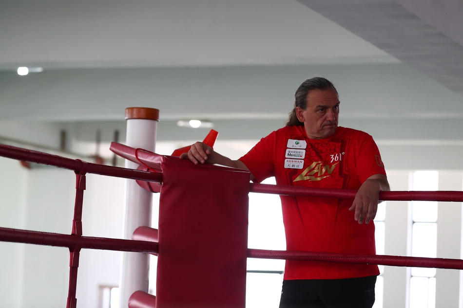 徐灿与久保隼进行赛前公开训练