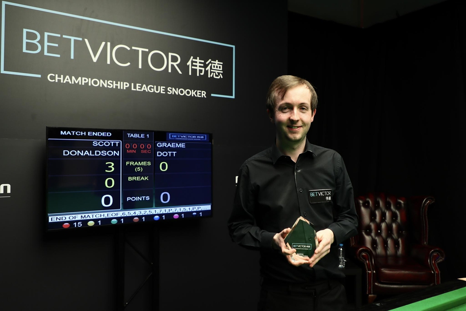 冠军联赛唐纳森夺得个人首冠