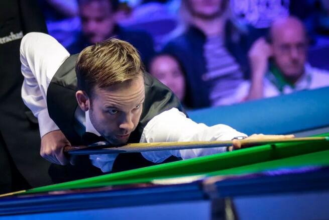 大奖赛特鲁姆普10-6卡特夺冠