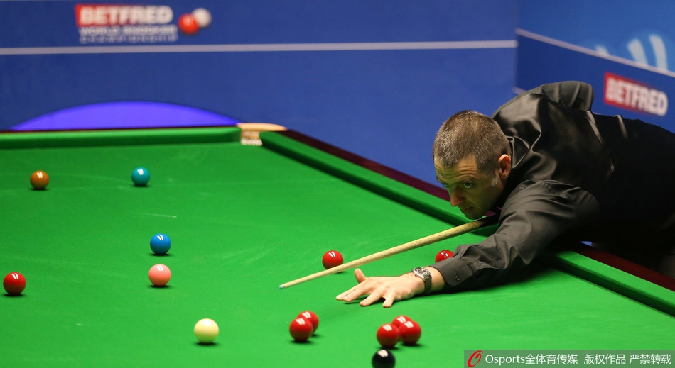 世锦赛首轮火箭不敌业余选手