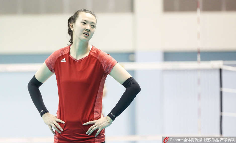 中国女排五一不休息积极训练