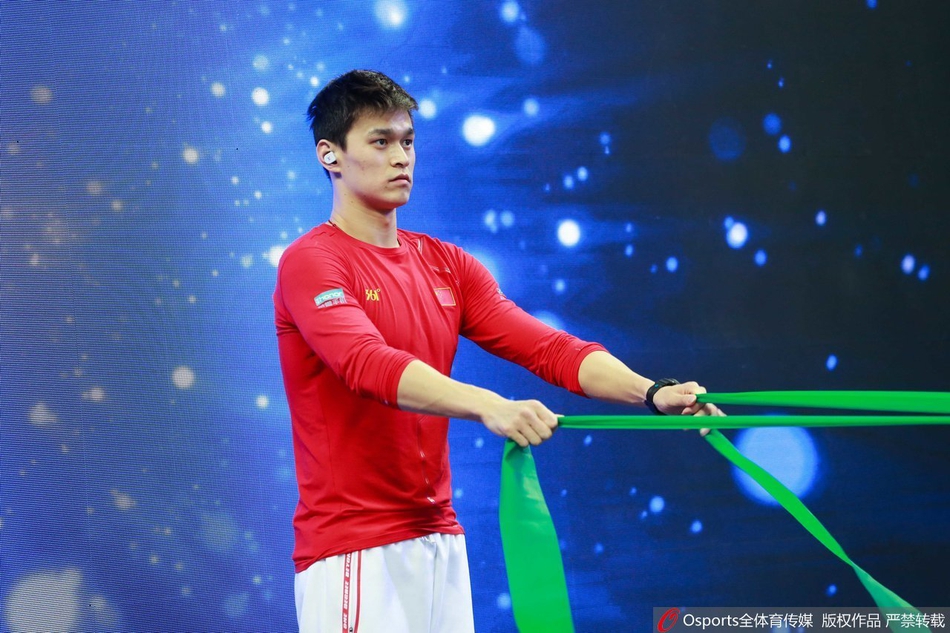 全国冠军赛孙杨热身动作妖娆