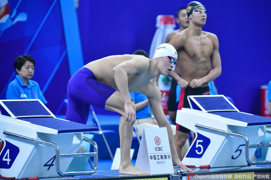 冠军赛孙杨对赛道线提出异议