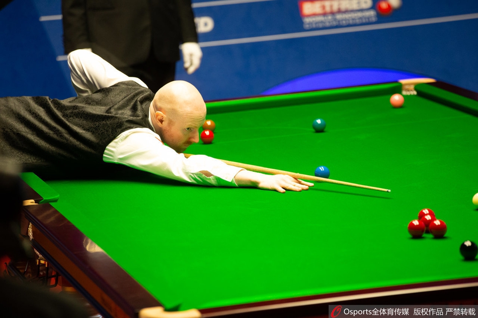 世锦赛丁俊晖10-7淘汰麦克吉尔