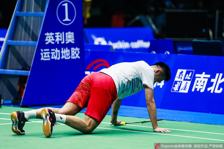 亚锦赛林丹领衔国羽队员热身