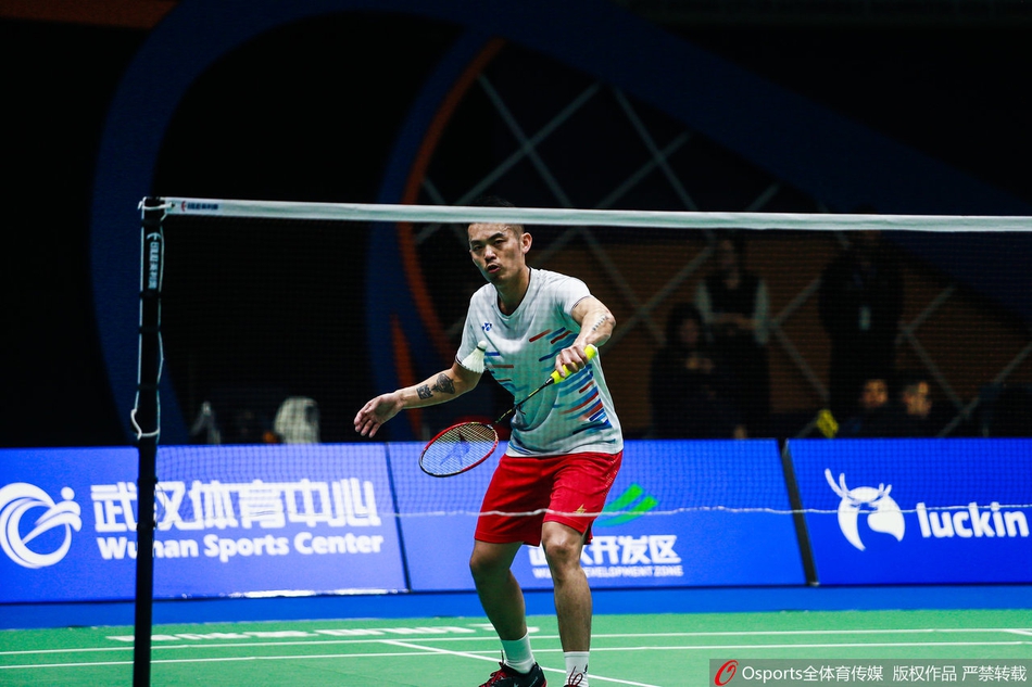 亚锦赛林丹领衔国羽队员热身