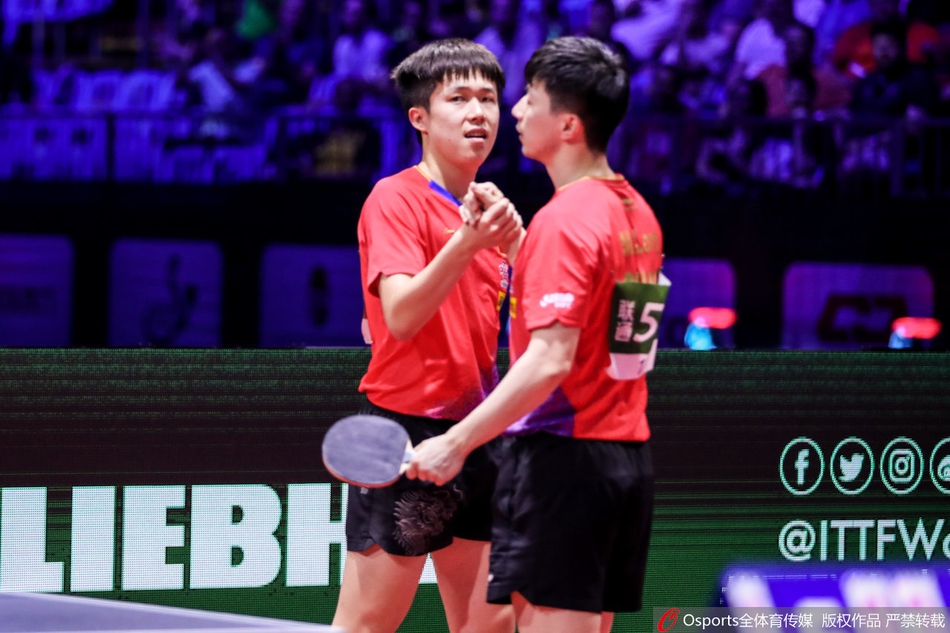 世乒赛半决赛马龙王楚钦胜队友