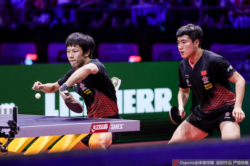 世乒赛半决赛马龙王楚钦胜队友