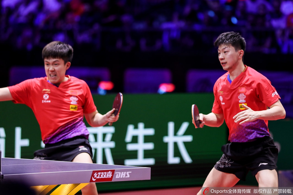 世乒赛半决赛马龙王楚钦胜队友