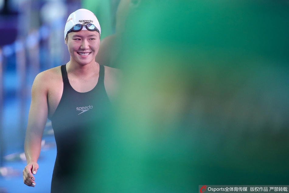 女子200蛙叶诗文遗憾未进前三