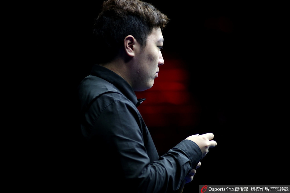 国锦赛第二轮颜丙涛4-6墨菲