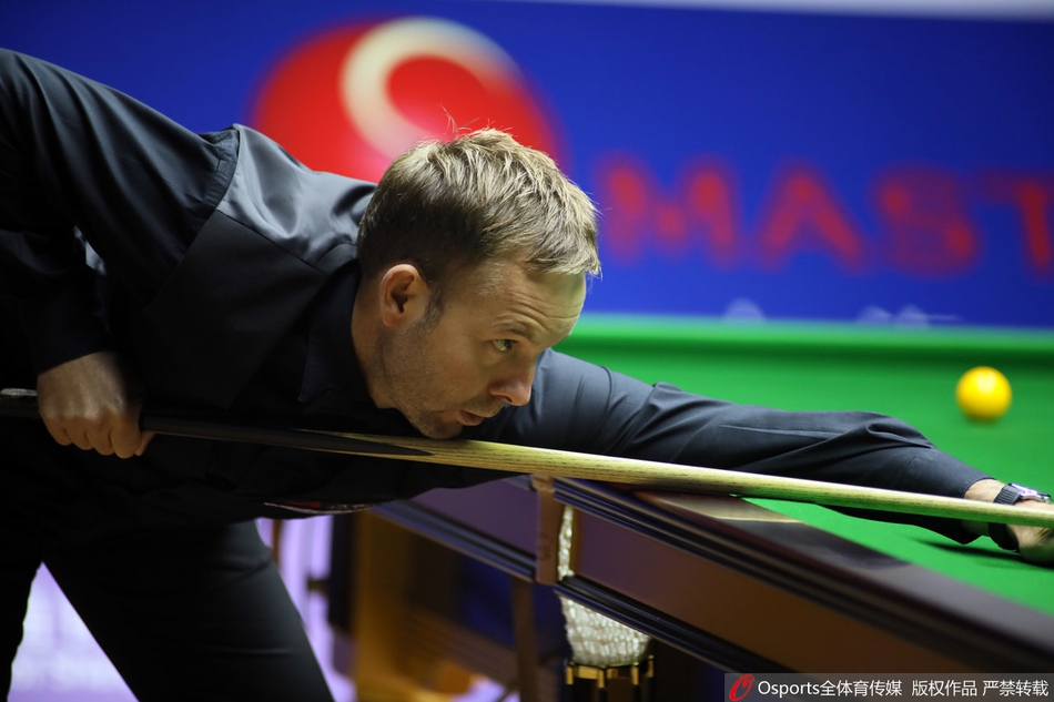 上海大师赛卡特不敌业余选手