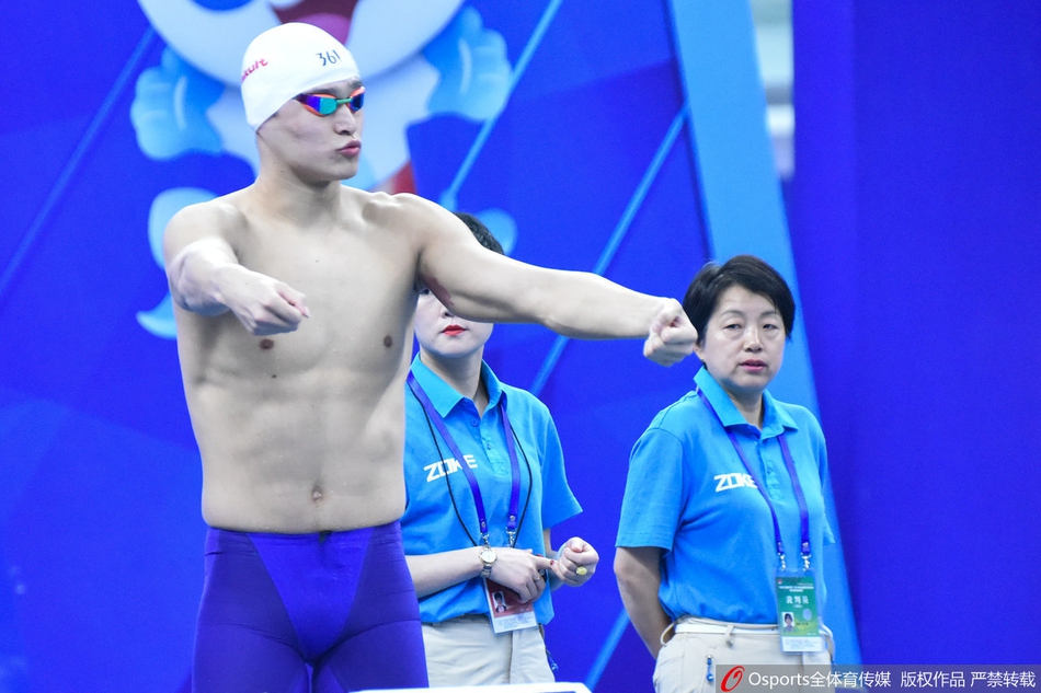 冠军赛孙杨对赛道线提出异议