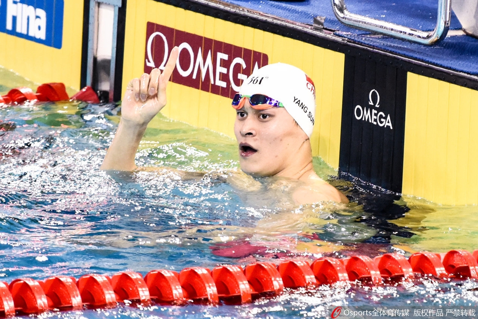 冠军游泳系列赛广州站孙杨400自夺冠