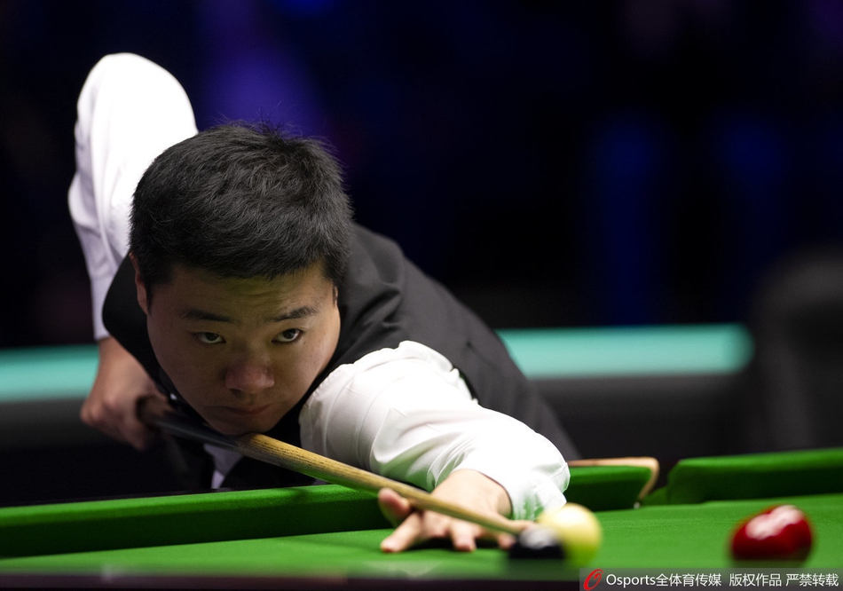 英锦赛半决赛丁俊晖6-2颜丙涛
