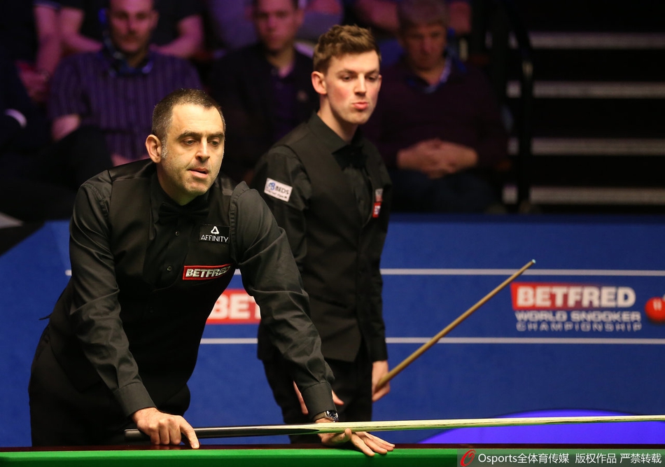 世锦赛首轮火箭不敌业余选手