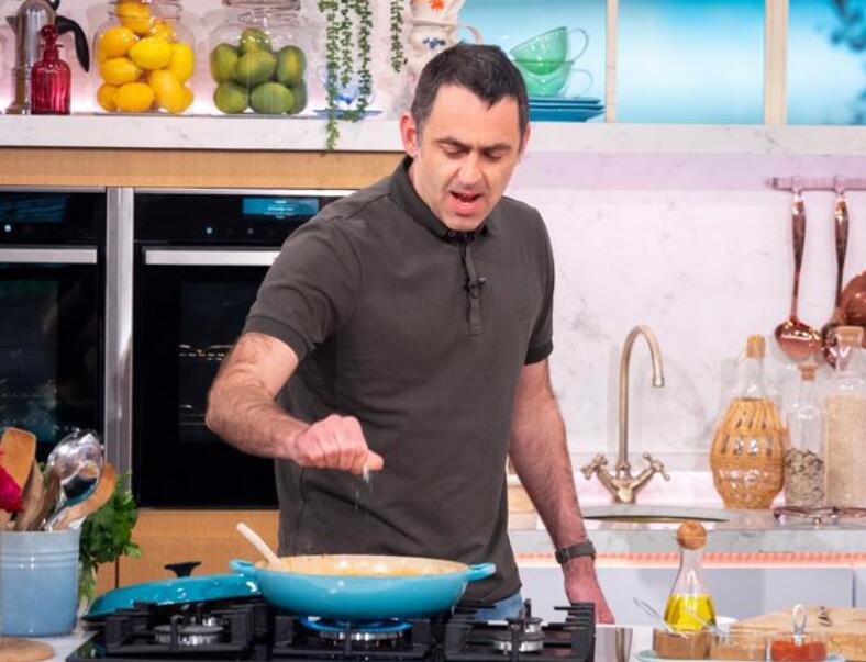 奥沙利文参加美食节目