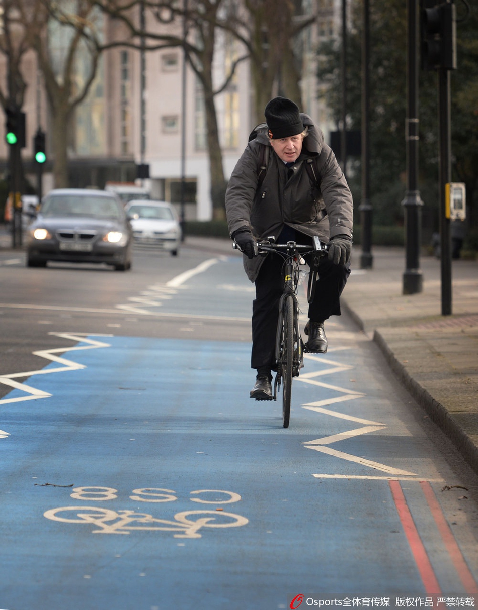英国首相约翰逊的体育情缘