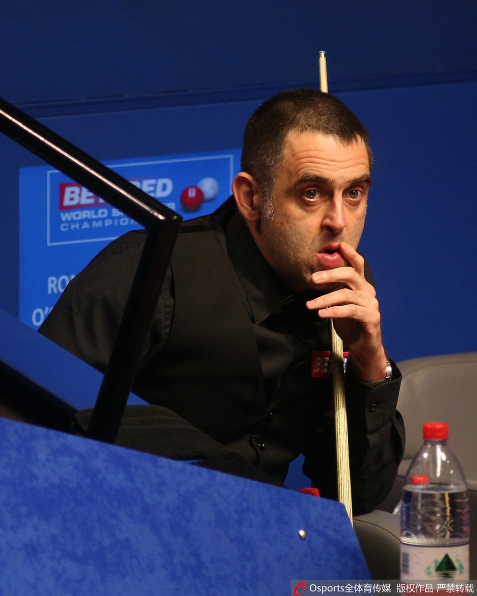 世锦赛首轮火箭不敌业余选手