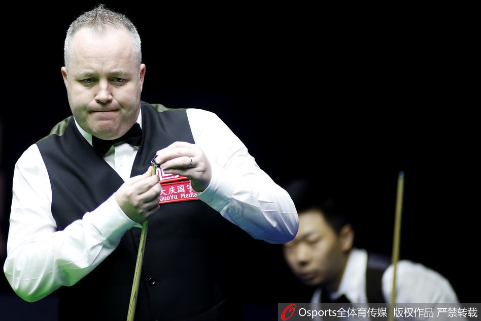 斯诺克中锦赛半决赛第一场