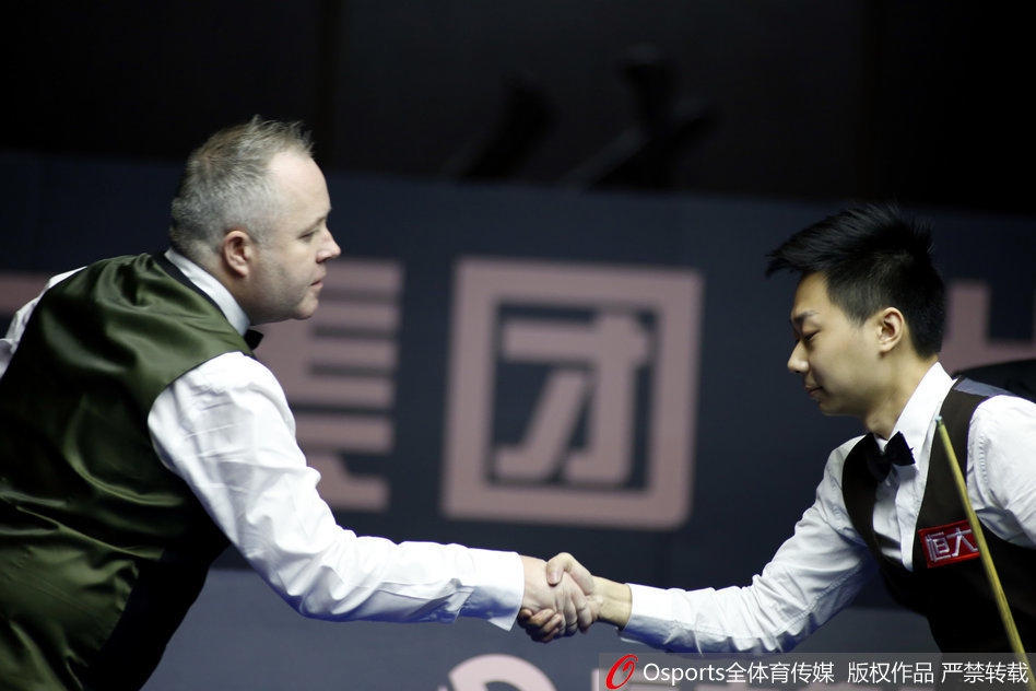 斯诺克中锦赛半决赛第一场