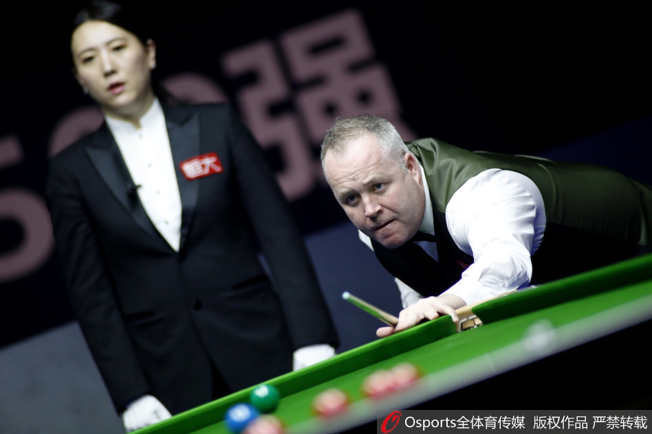 斯诺克中锦赛半决赛第一场