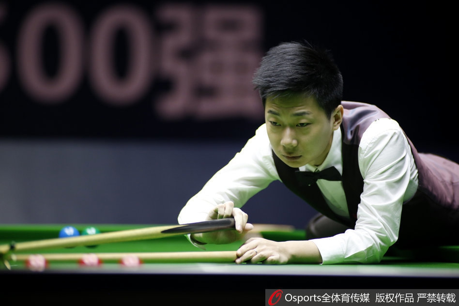 斯诺克中锦赛半决赛第一场