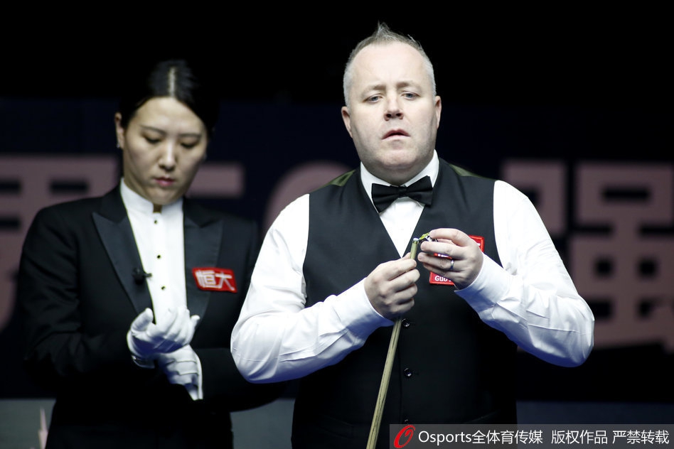 斯诺克中锦赛半决赛第一场