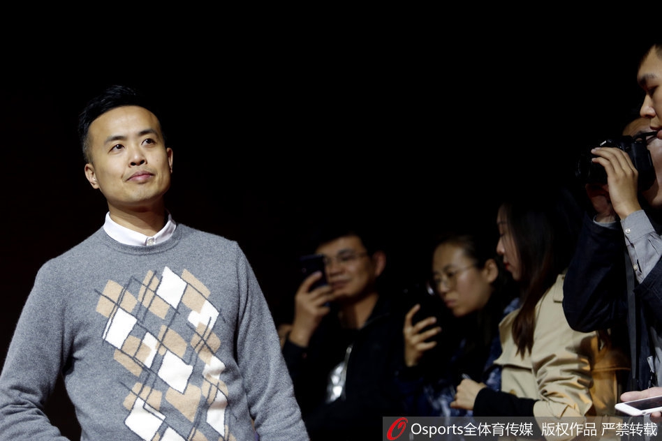 斯诺克球员盛装出席国锦赛晚宴