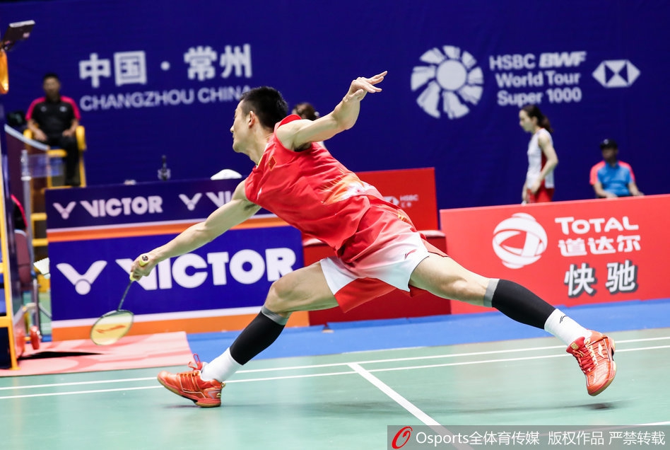 中羽赛谌龙2-0轻松过关