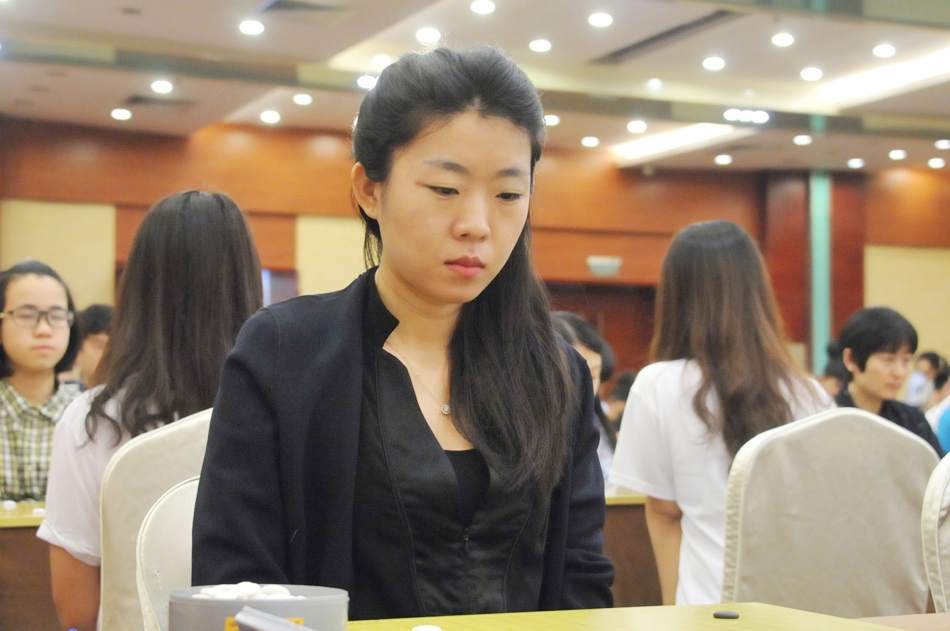 高清-围丙女团最终轮现场_高清图集_新浪网