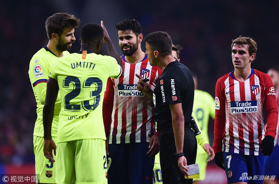 两队球员互不示弱