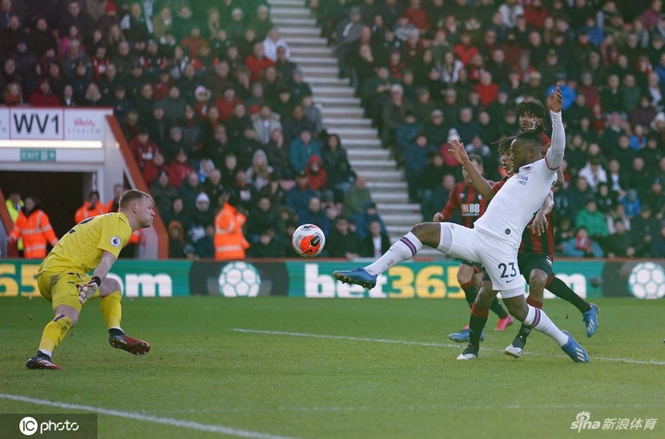 [英超]伯恩茅斯2-2切尔西