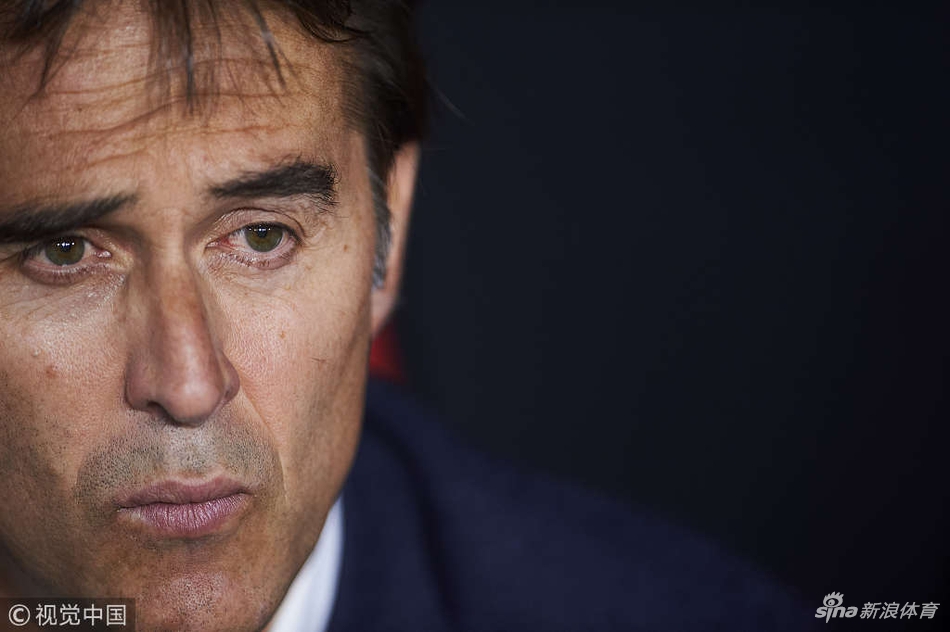 洛佩特吉陷入深思