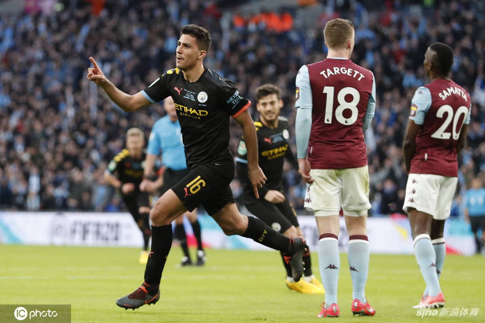 [联赛杯决赛]曼城2-1阿斯顿维拉夺冠