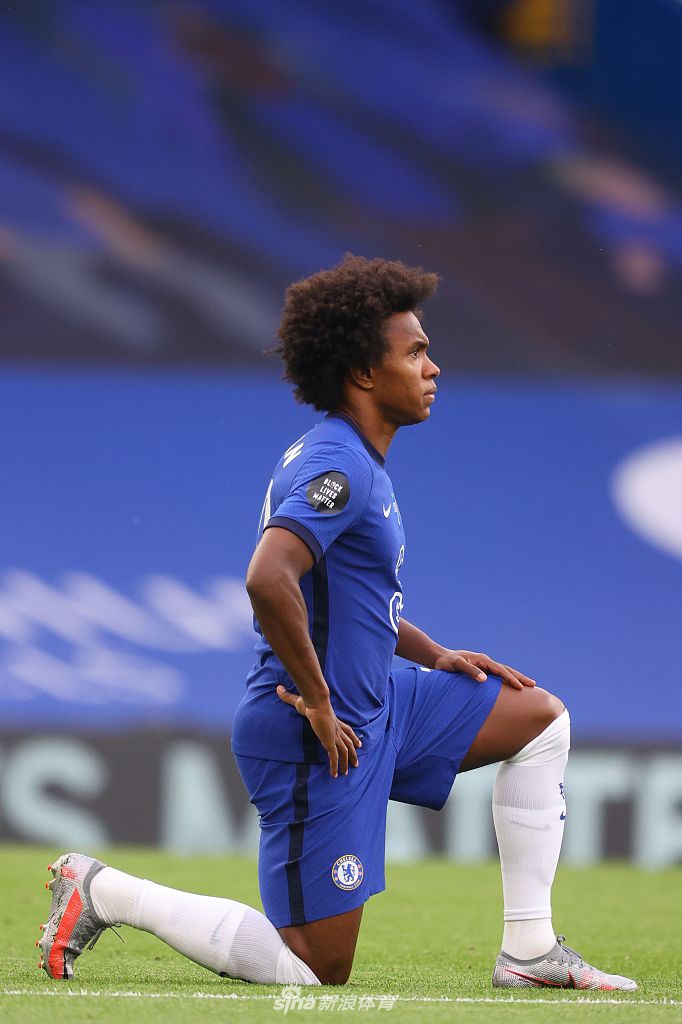 [英超]切尔西1-0诺维奇 吉鲁制胜