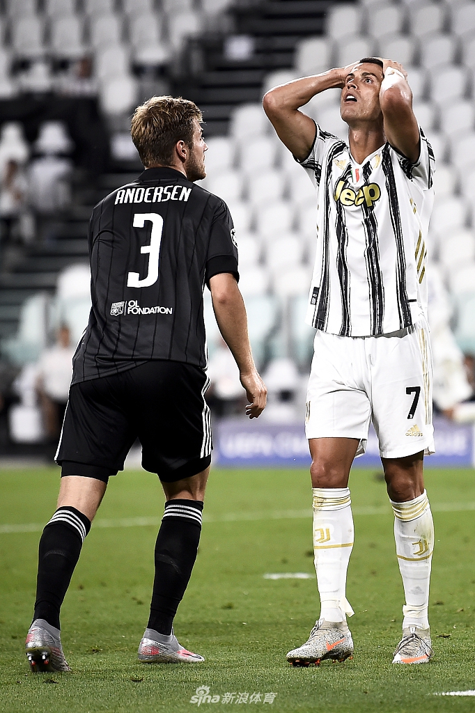 [欧冠]尤文2-1里昂仍出局 C罗双响