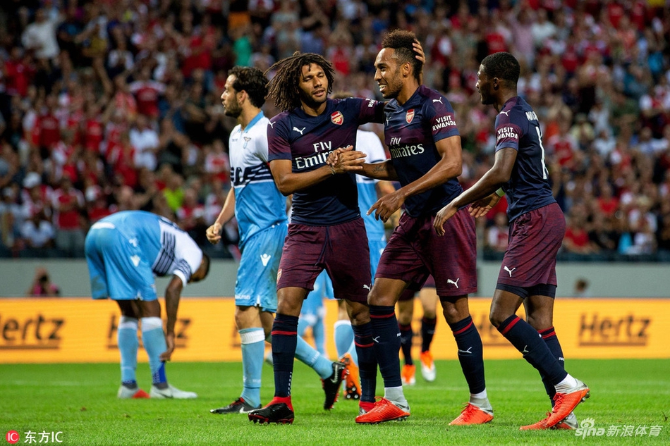 奥巴梅杨打进第二球