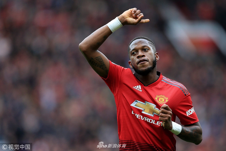 弗雷德霸气庆祝