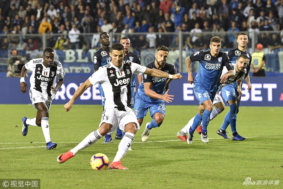 主罚点球扳平比分