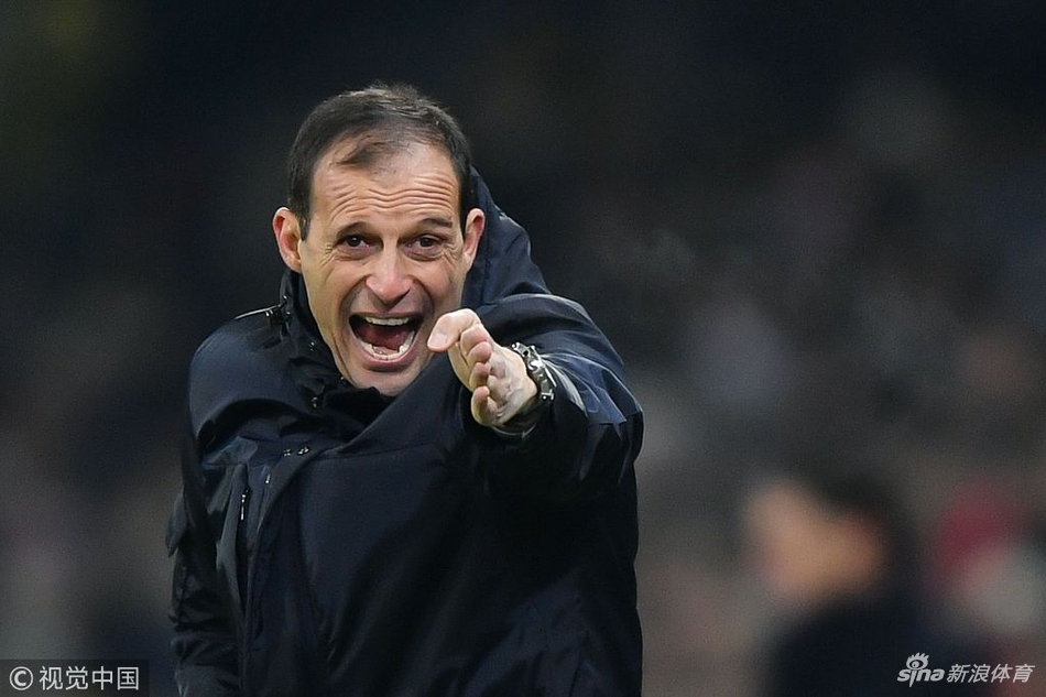 阿莱格里大声指挥