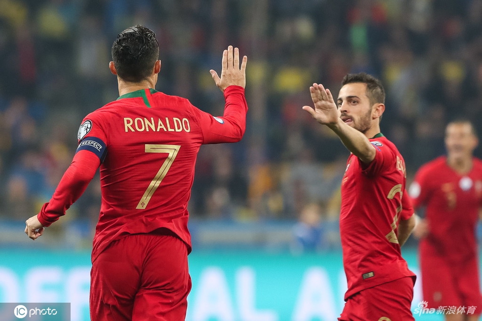 [欧预赛]乌克兰2-1葡萄牙