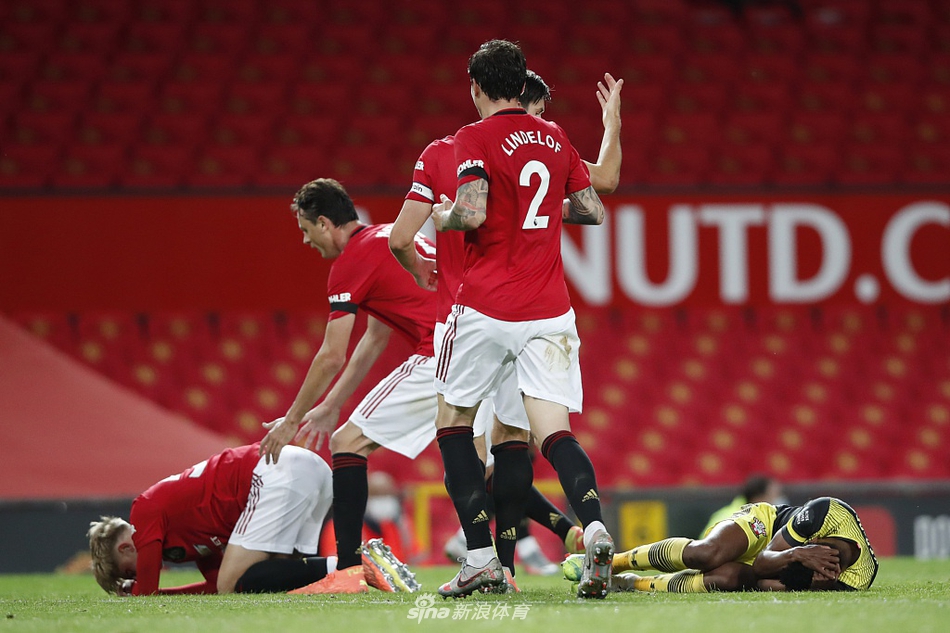 [英超]压哨丢球！曼联2-2南安普敦