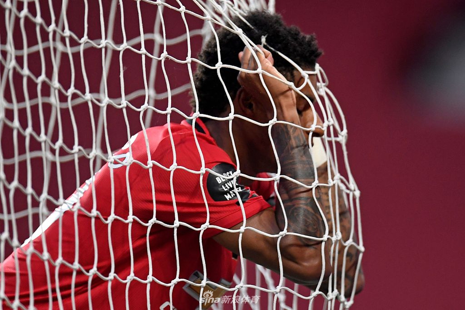 [英超]压哨丢球！曼联2-2南安普敦