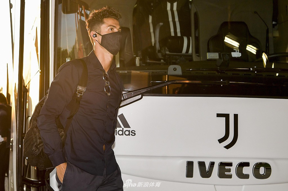 [意甲]萨索洛3-3尤文 C罗哑火