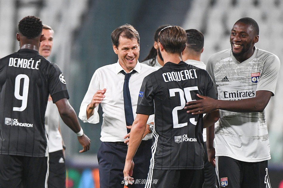 [欧冠]尤文2-1里昂仍出局 C罗双响