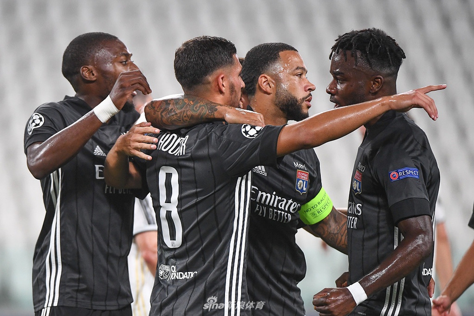 [欧冠]尤文2-1里昂仍出局 C罗双响