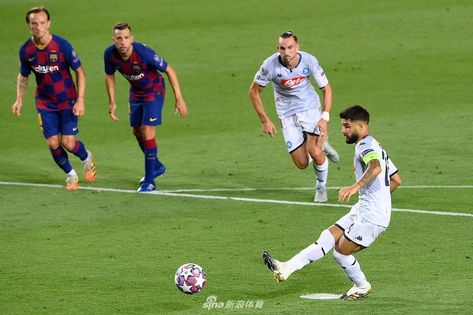 [欧冠]巴萨3-1那不勒斯 梅西天神下凡