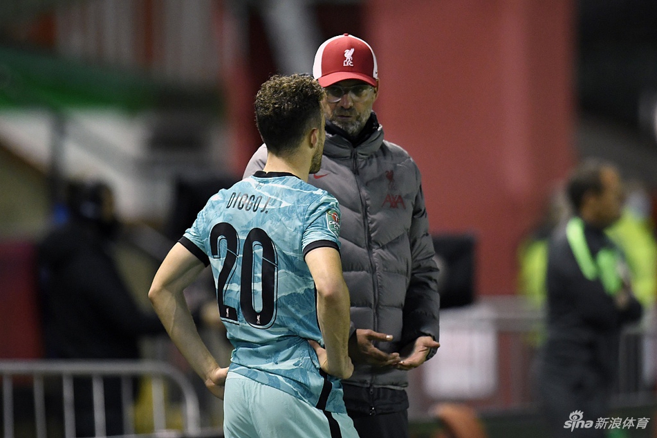 [联赛杯]利物浦7-2林肯城 南野拓实双响